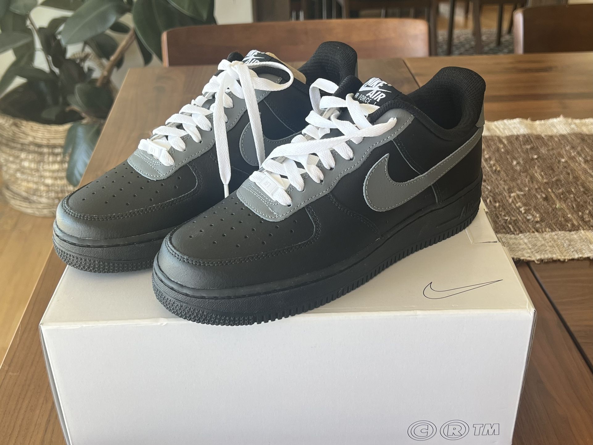 womens size 8 air force 1