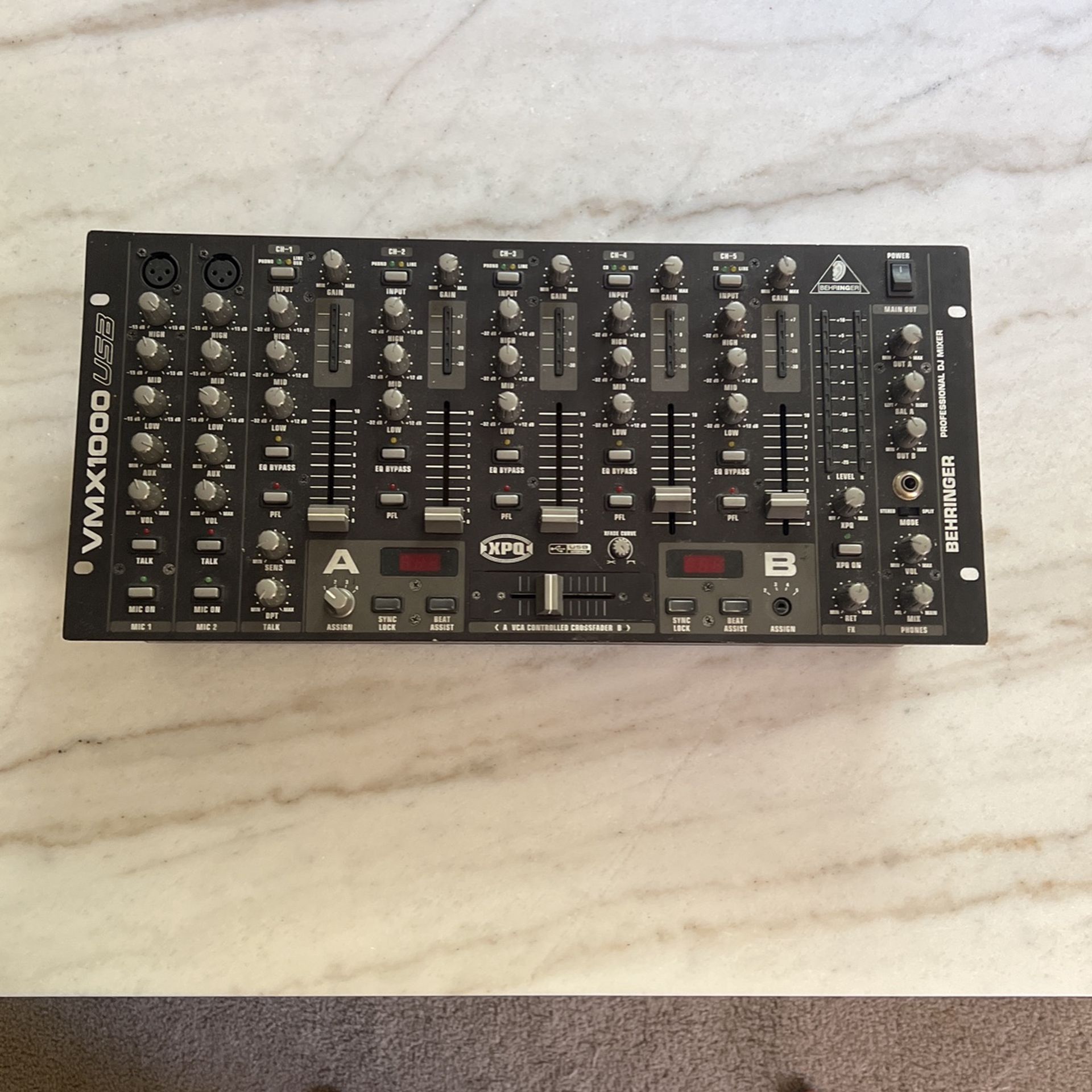 Beheringer Vmx1000 Mixer 