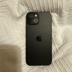 iPhone 15 black 