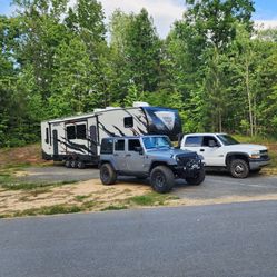 2013 Forest River Vengeance Fifth Wheel Toy Hauler