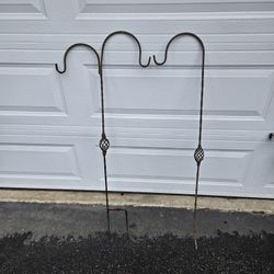 Sheppard Hooks