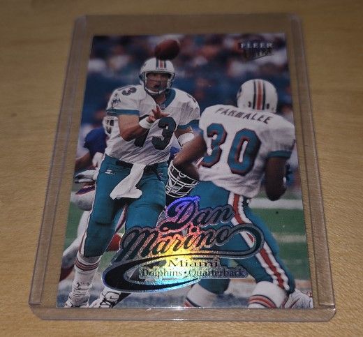 1999 Fleer Ultra Dan Marino #13 HOF Miami Dolphins