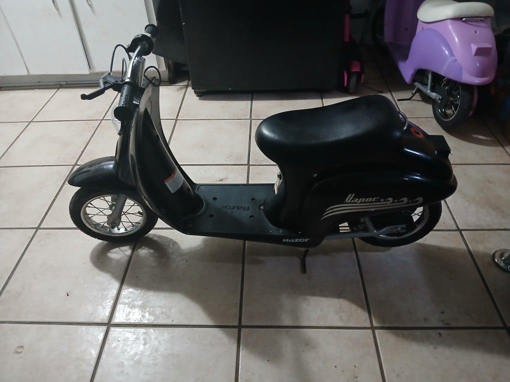 Razor MOD scooter