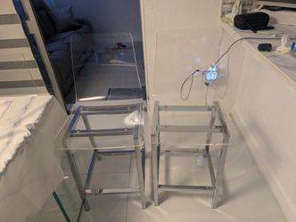 2 acrylic bar stools in great condition