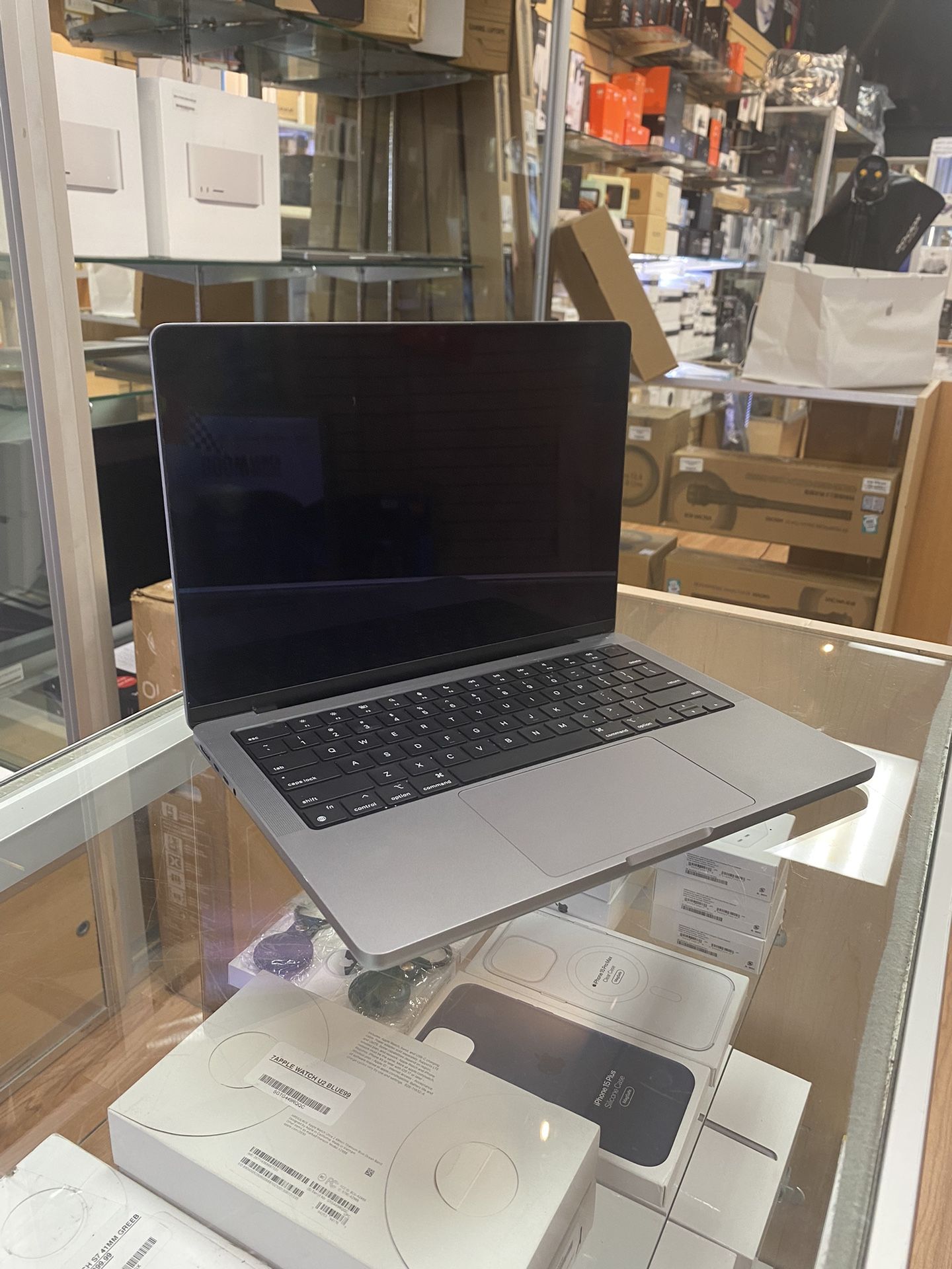 (Pre-Owned) 14” MacBook Pro M1/16Gb Ram/1TB SSD