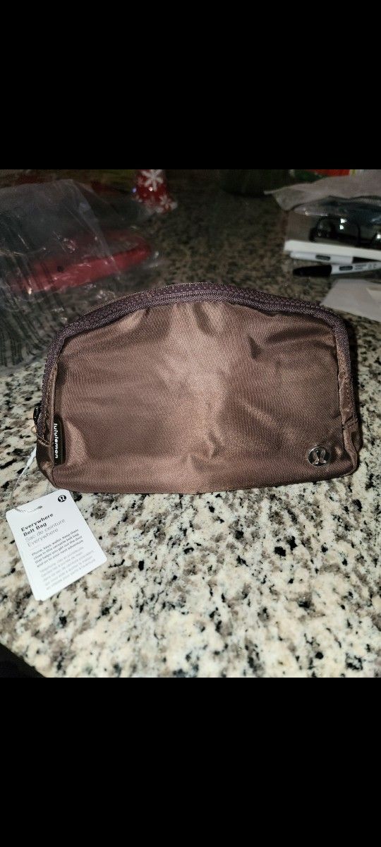 Lululemon Everywhere Belt Bag Brown Brand New