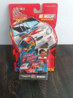 1998 NASCAR RACING CHAMPIONS ORIGINAL 66 DARRELL WALTRIP