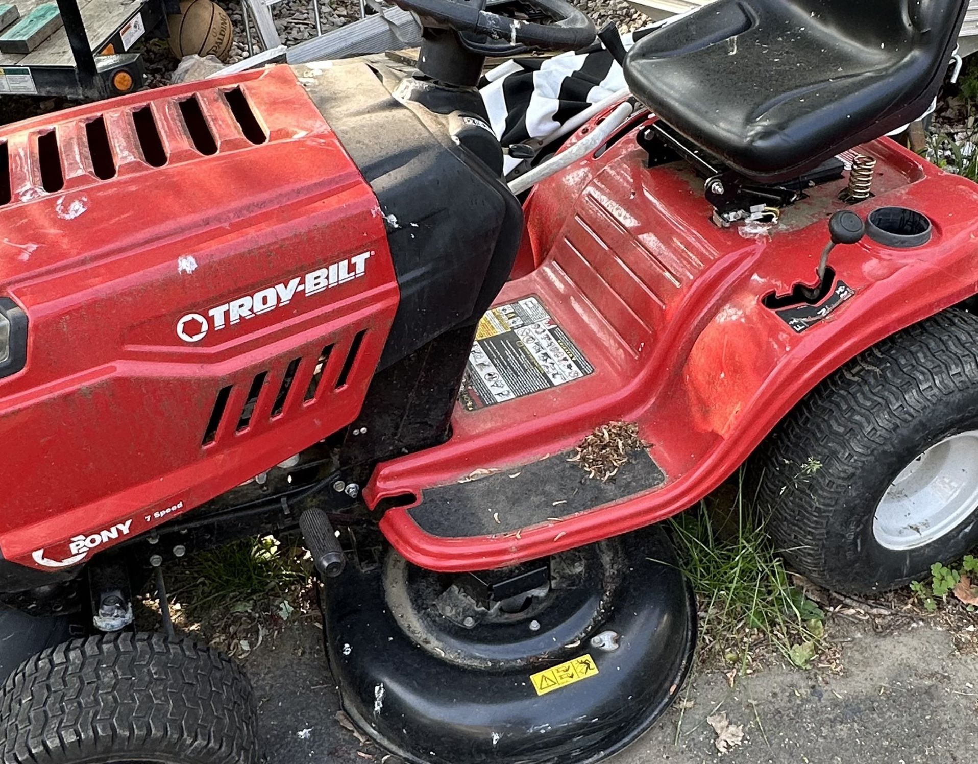 Troy Built Ride on lawn mower 