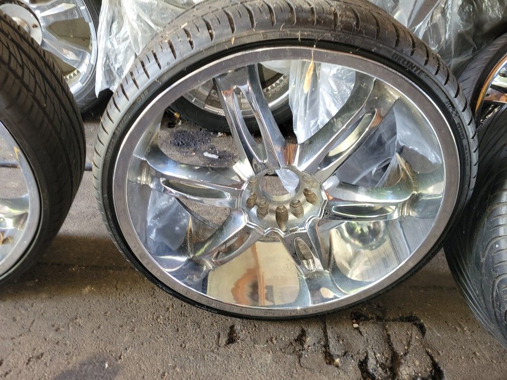 U2 24 Inch Universal 5 Lug Rims And Tires