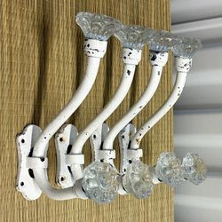 Set 4 Heavy Duty Vintage Look Towel or Coat Hangers