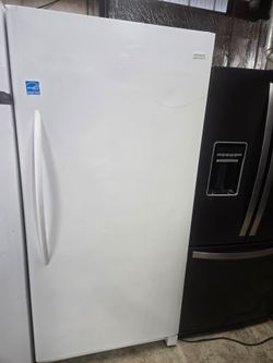 Fridgedaire Upright Freezer