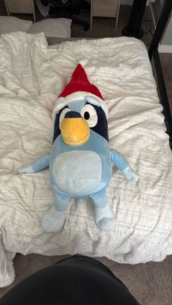 Giant Santa bluey