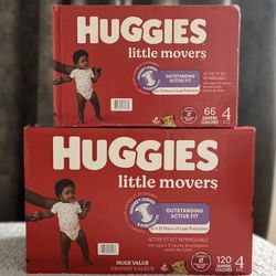 Huggies Little Movers Size 4 Diapers 