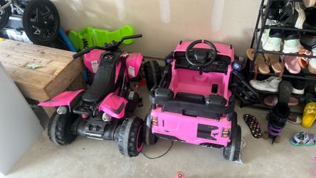 Ride on toys/cars pink mini four wheeler