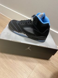 Air Jordan 5 UNC  GS (Grade School) Size 7Y and 6.5 available