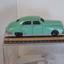 Tin Toy Green