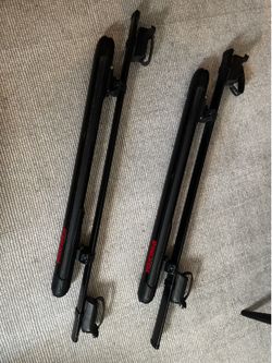 Yakima FatCat EVO 6 ski/snowboard rack