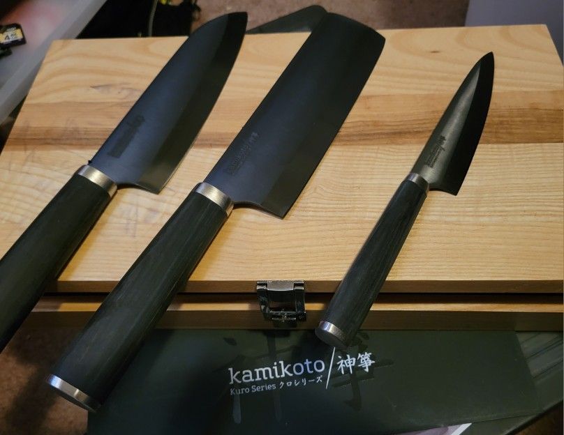 Kamikoto Knives Kuro Series