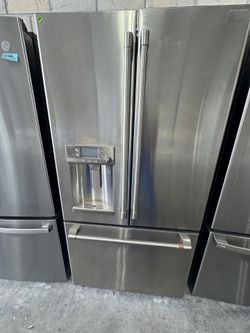 Cafe Refrigerator Counter depth 