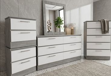 Dresser Whit Mirror , Chest and 2 Nightstands  - Cómoda con Espejo,  Gavetero Y 2 Mesitas de noche