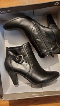 New Life Stride Black Boots Size 5