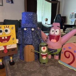 Set Of Cardboard SpongeBob Characters 