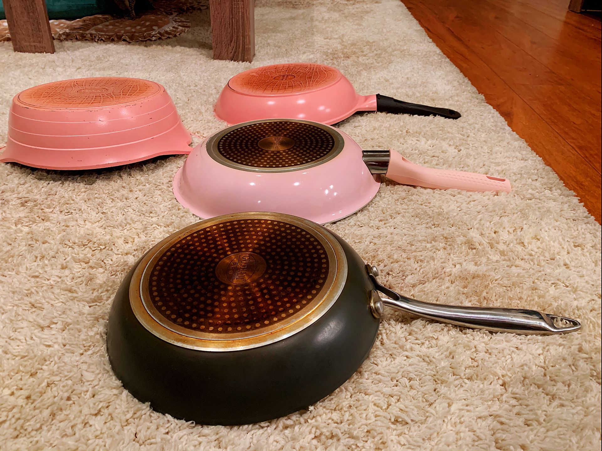 4 pink kitchen pots