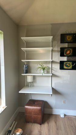 Wall shelf/desk