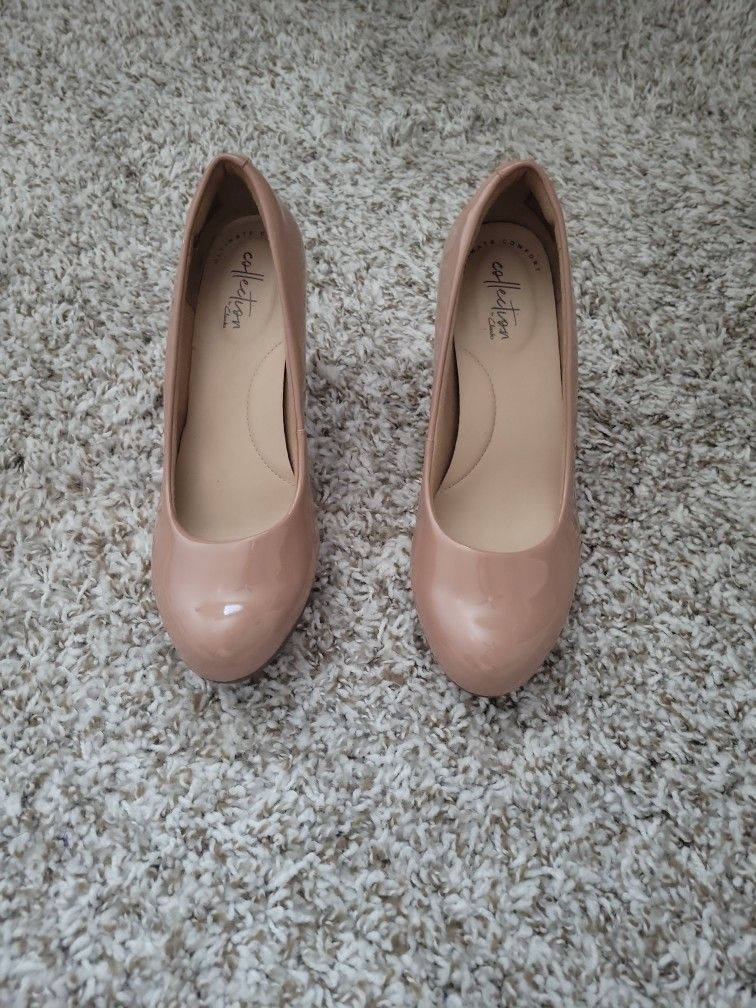 Clarks Pumps
