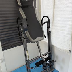 Inversion Table - Innova