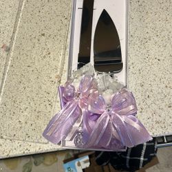 Cake Cutting Utensils 