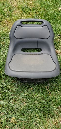 WEEDEATER ONE Riding Lawnmower Seat