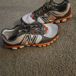 New Balance Minimus Size 13