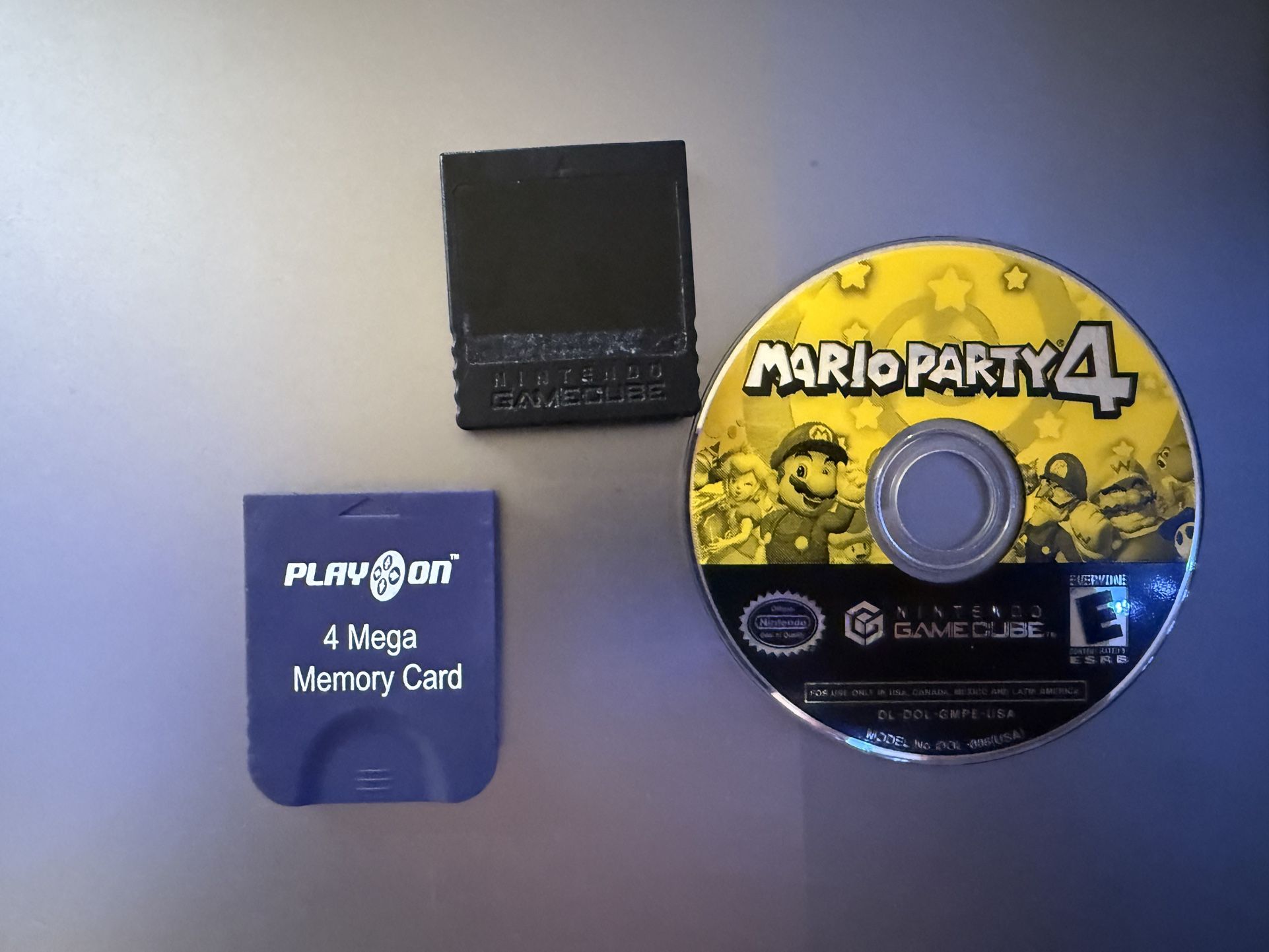 Mario Party 4 – Nintendo GameCube Disc Only + 2 Memory Cards – Tested Working – $55