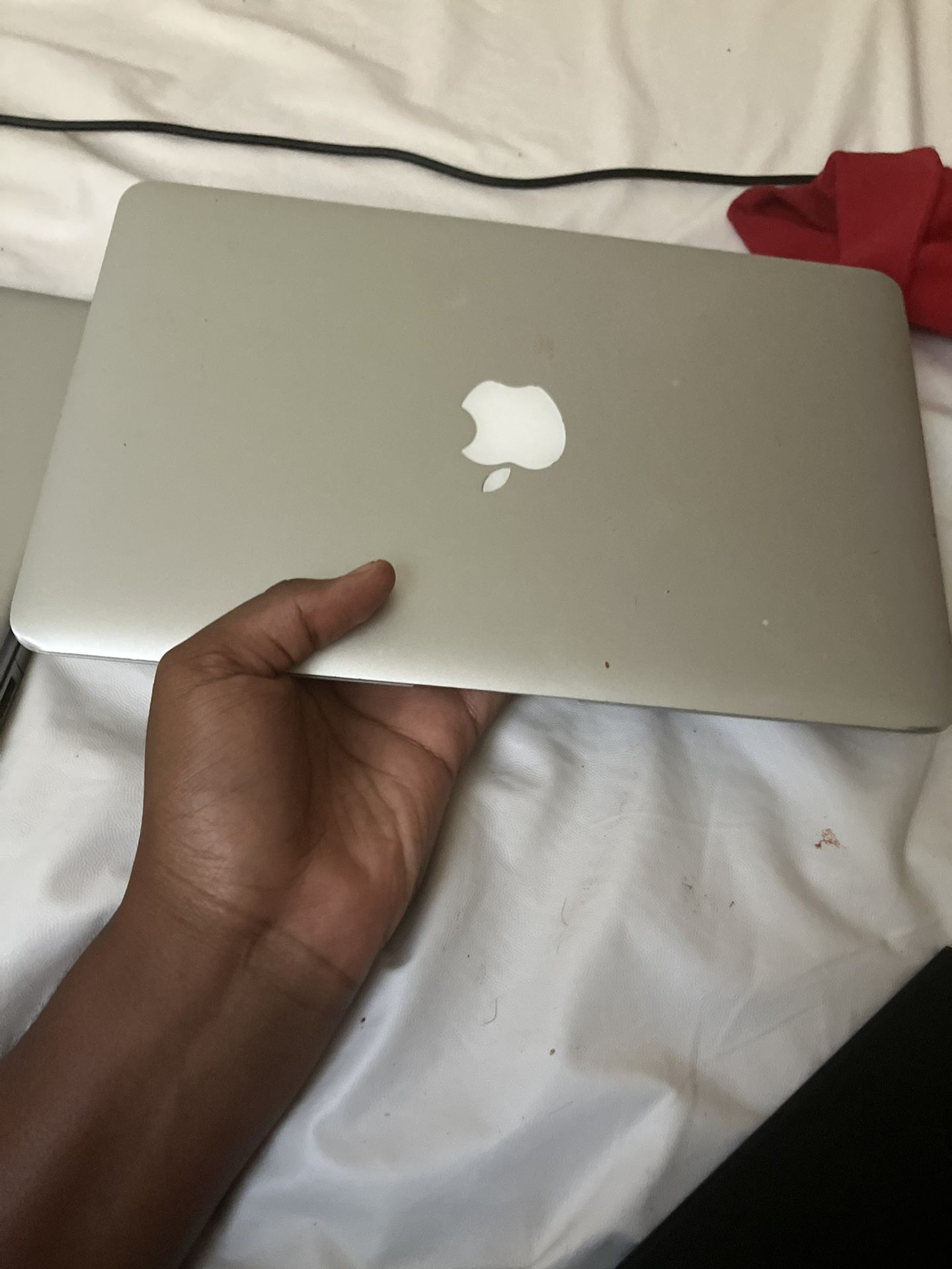 MacBook