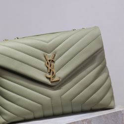 A green handbag
