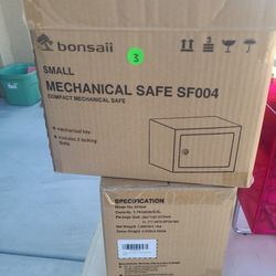 Small Safe With Keys