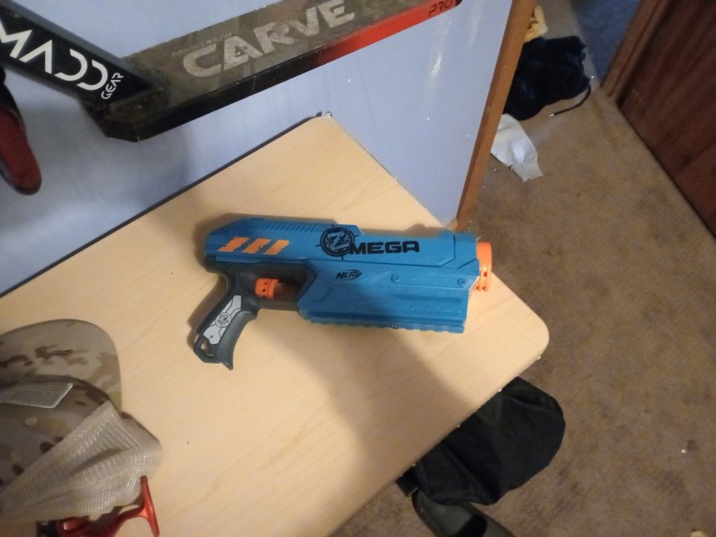 Mega Nerf Gun