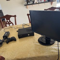 Like New XBox 360 Complete All Pictured 