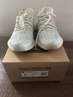 Adidas Yeezy Boost 350 V2 Mono Ice