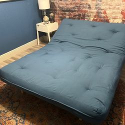 Lounger futon With Mattress