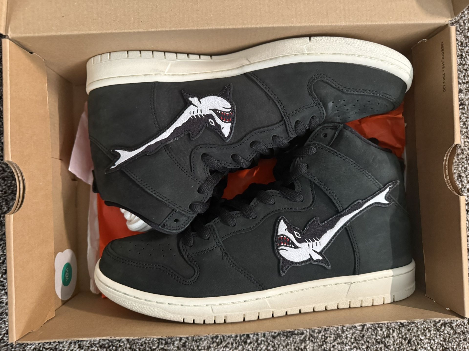 Nike SB Dunk (Oski Shark)