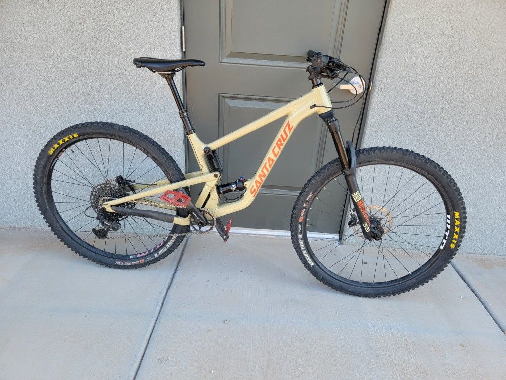 Santa Cruz Hightower