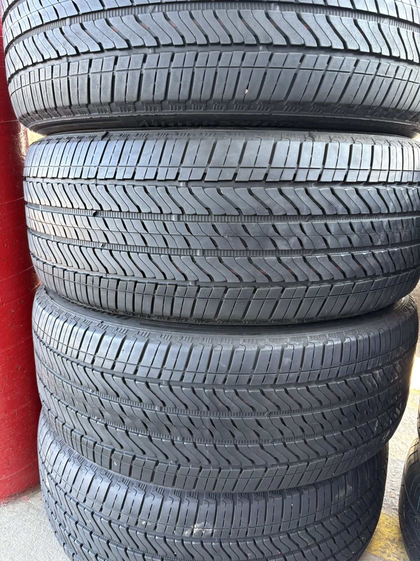 275-50-22 Bridgestone