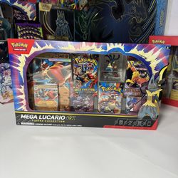 Mega Lucario Figure Collection 