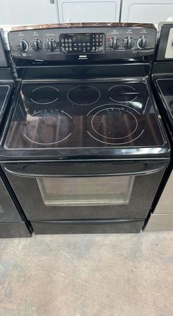 Kenmore Electric Glass‑Top Range – Black, Warming Drawer