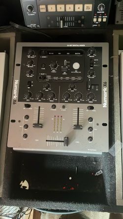 Numark X6