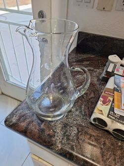 New princess house pitcher