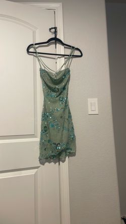 Women’s dress