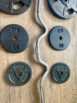 Standard Super Curl Bar with Weider Weight Plates 25s, 10s and 5s. (Total: 98 lbs)